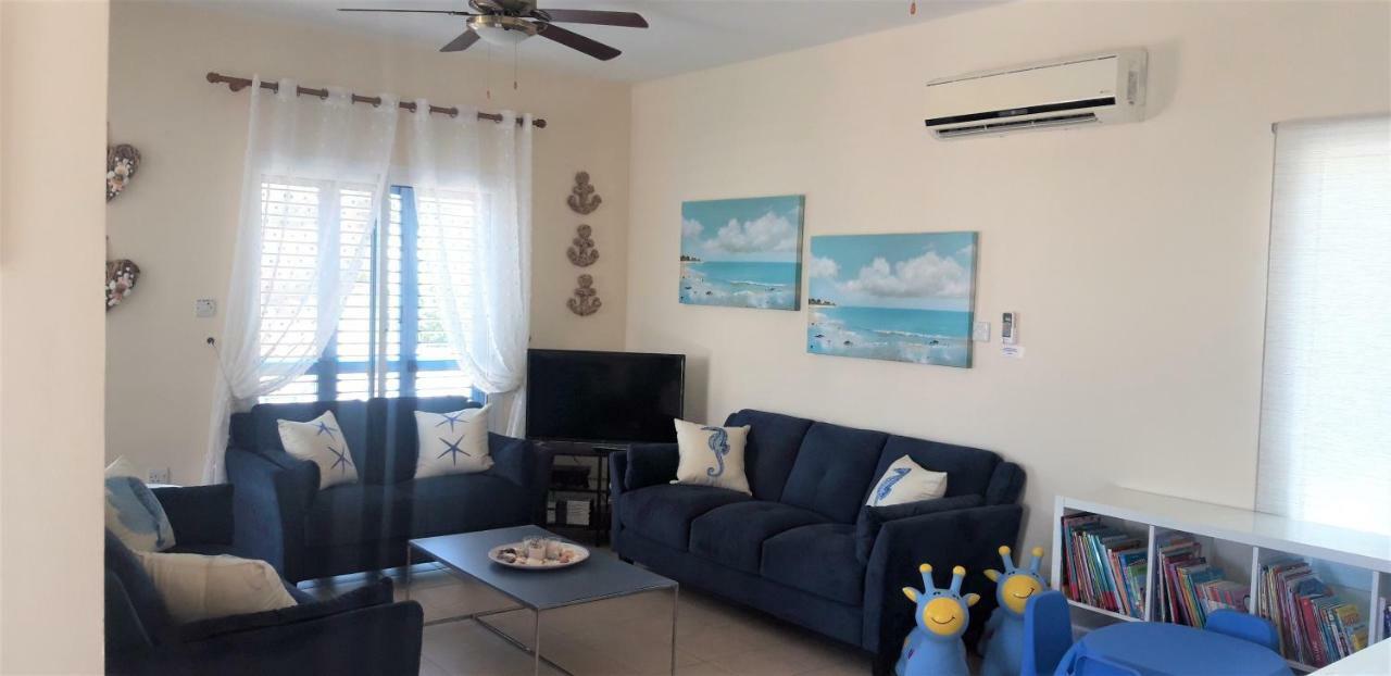 "Fun In The Sun" Villa Пея Екстериор снимка
